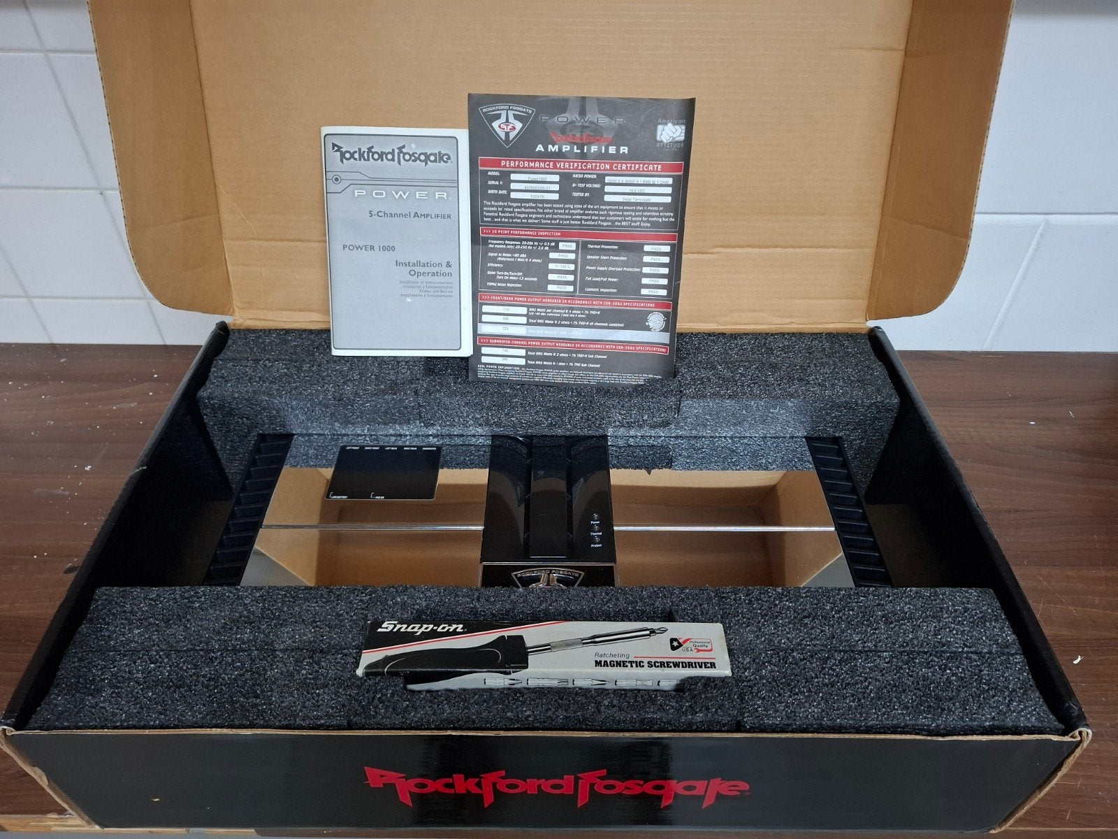 Rockford Fosgate Power 1000 Versterker & Subwoofer, Ophalen, Zo goed als nieuw
