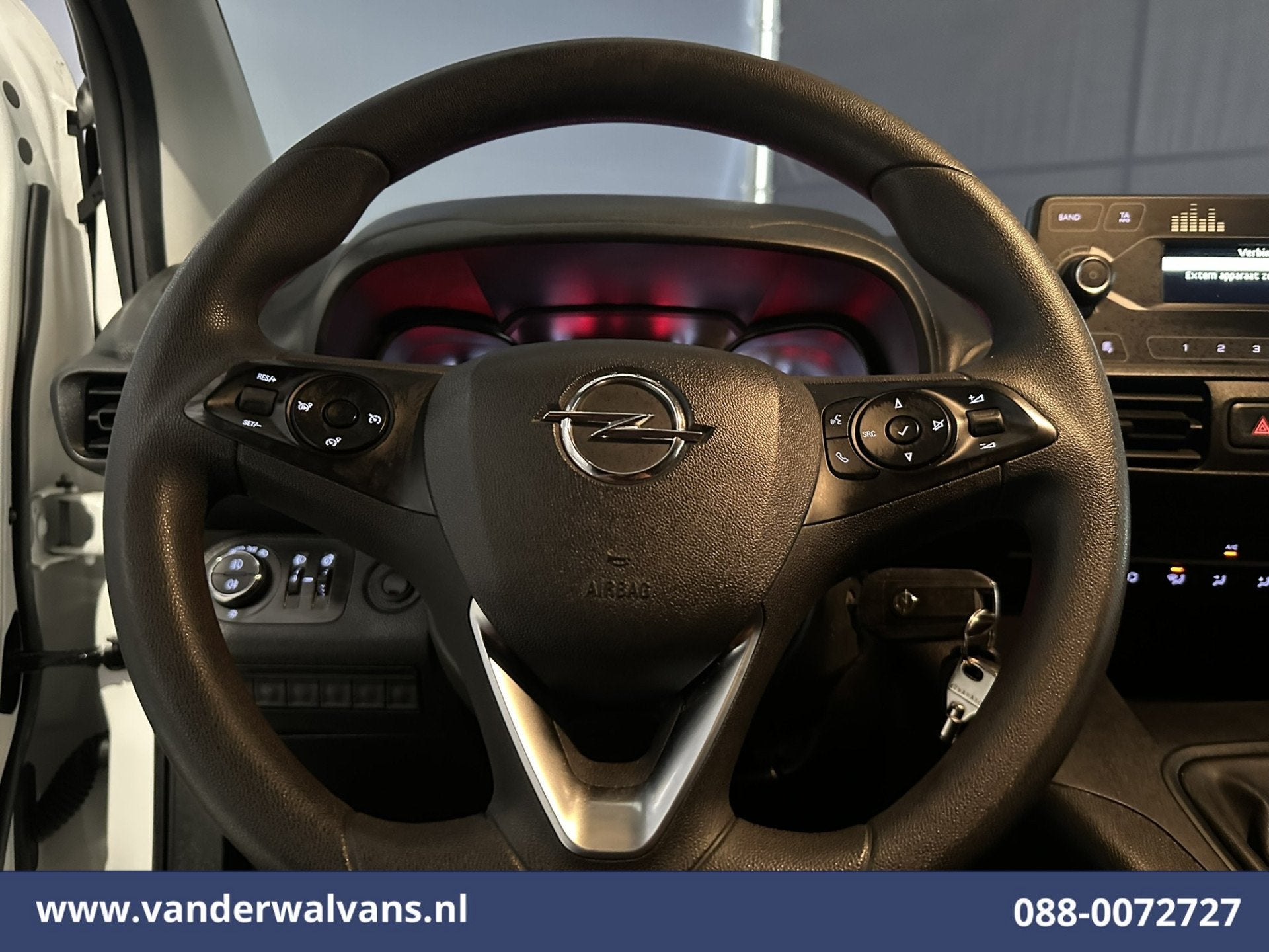 Opel Combo 1.5D 102pk L2H1 Euro6 Airco | Cruisecontrol | Par, Auto's, Voorwielaandrijving, Gebruikt, Euro 6, 4 cilinders