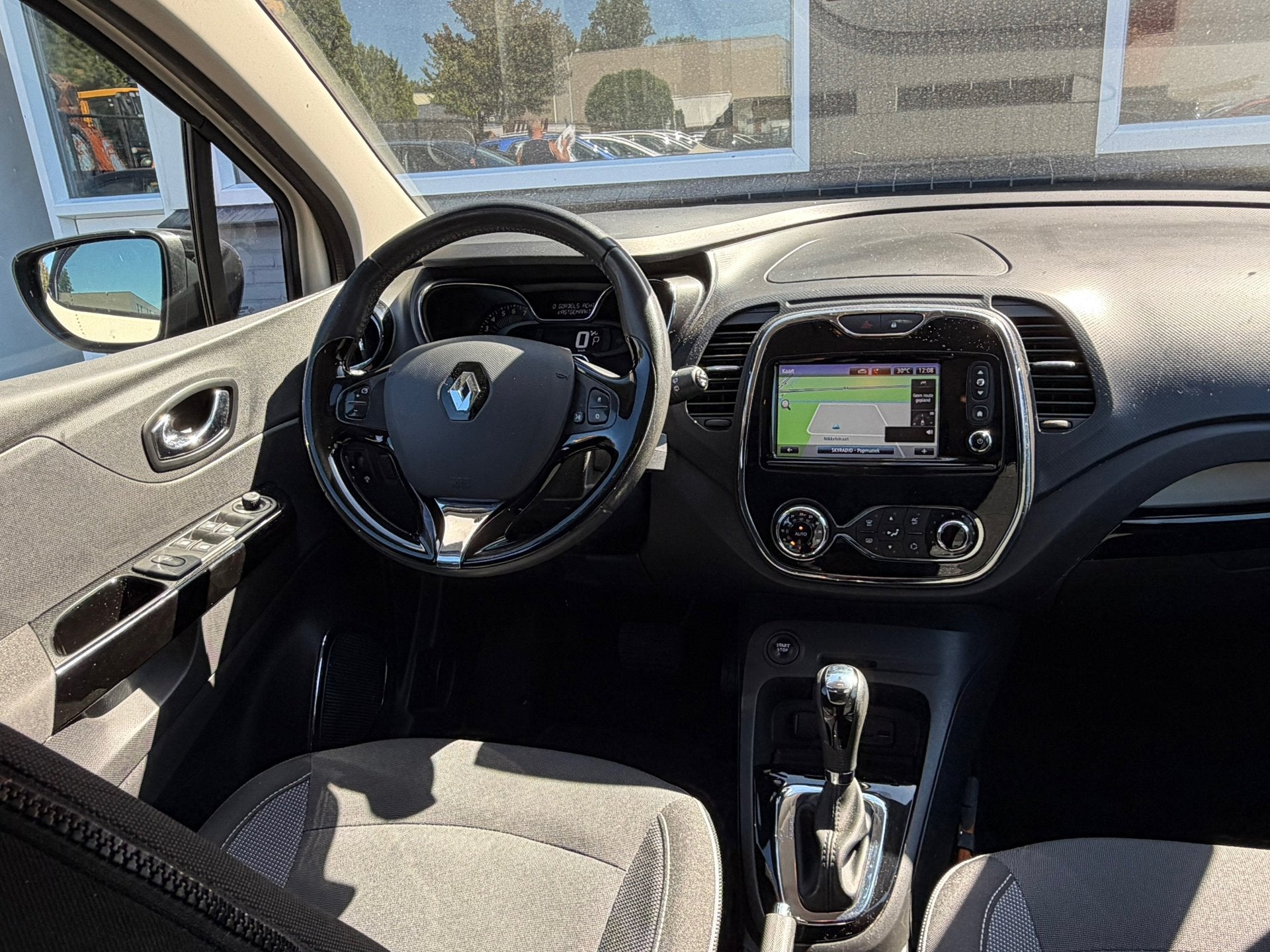 Renault Captur 1.2 TCe Dynamique / Automaat / Trekhaak !, Euro 5, 4 cilinders, Wit, Origineel Nederlands