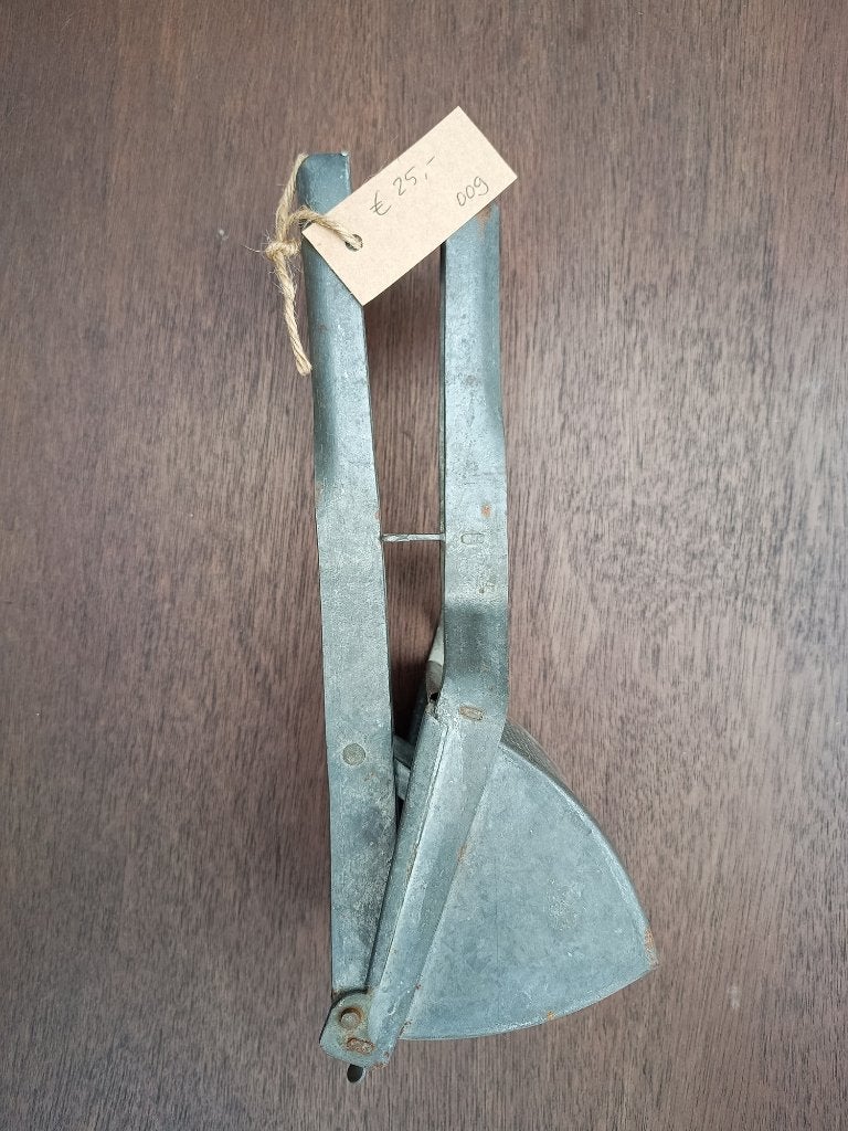 Vintage / oude aardappelperser, Verzenden