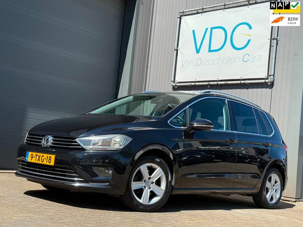 Volkswagen Golf Sportsvan 1.2 TSI Highline | Automaat | Alca, Gebruikt, 4 cilinders, Alcantara, Zwart
