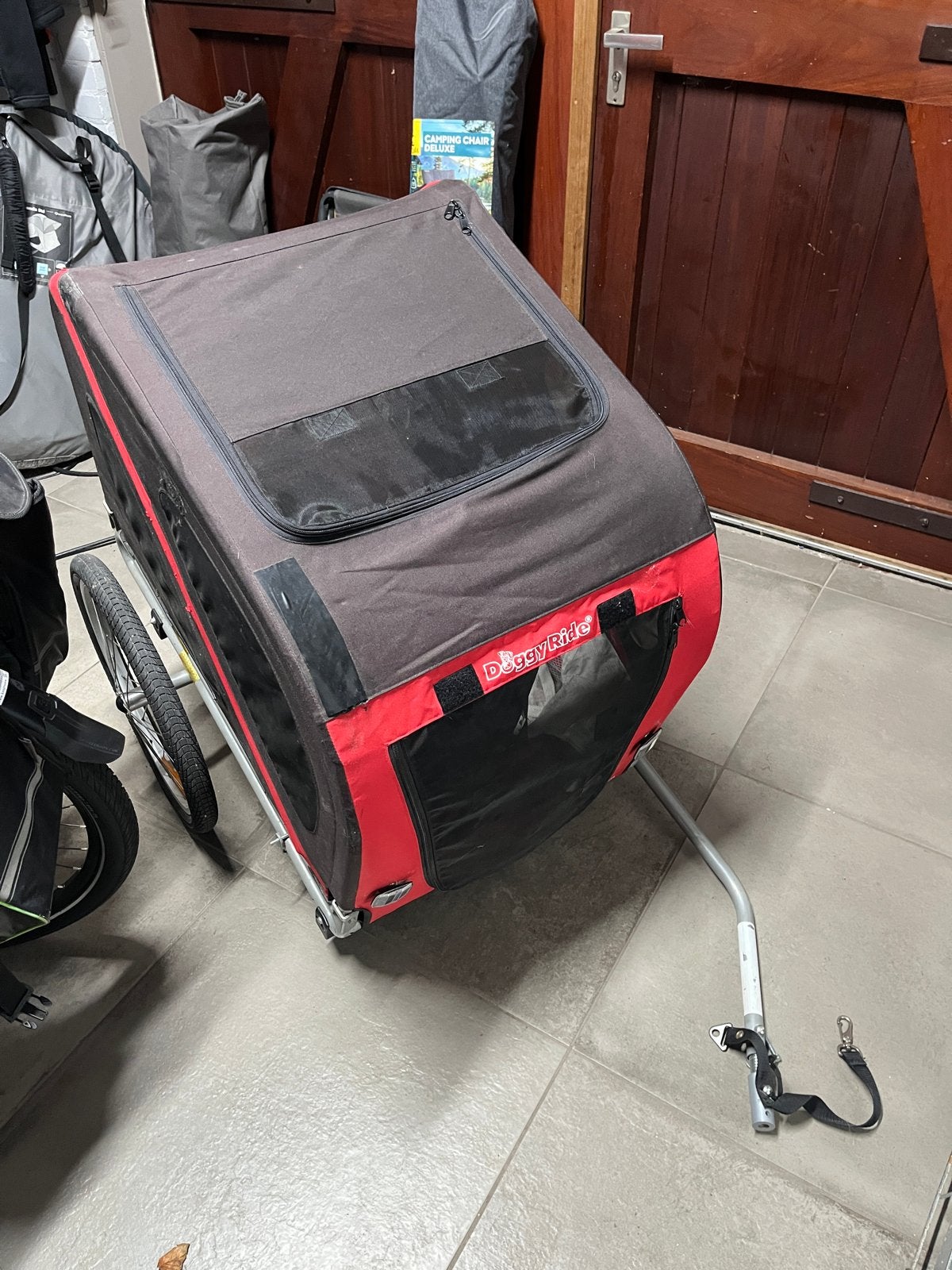Hondenfietskar DoggyRide - Comfortabel en Veilig, Ophalen, Gebruikt, Opvouwbaar, 20 tot 40 kg