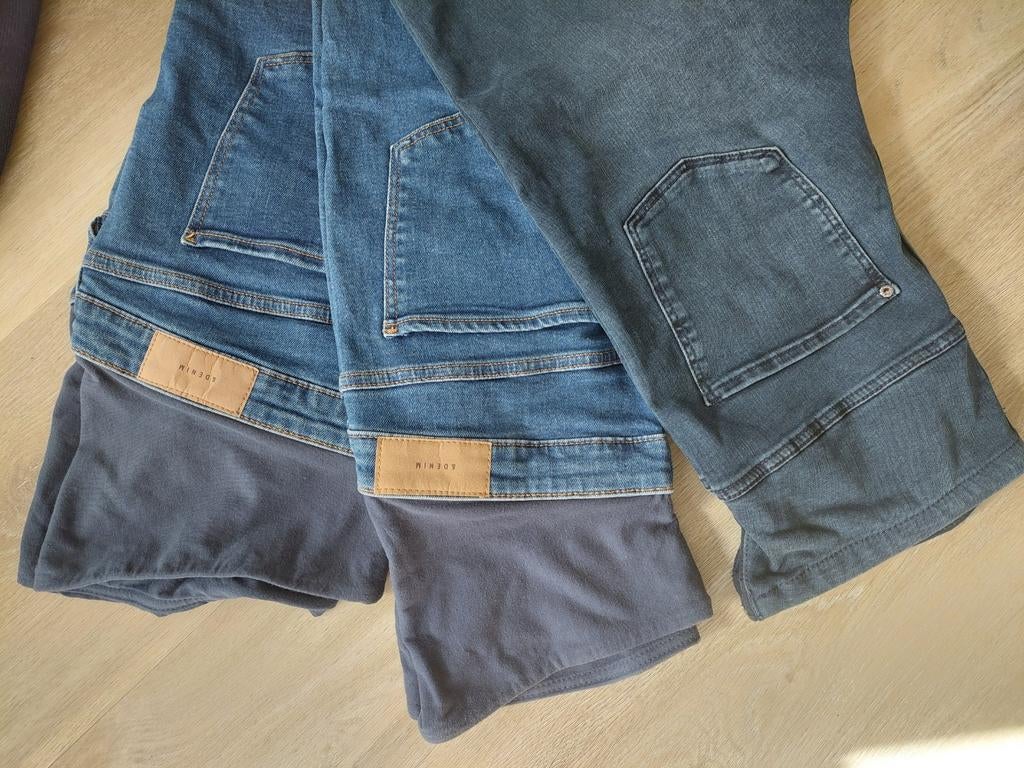 3 zwangerschaps spijkerbroeken - rookvrij en diervrij, Ophalen of Verzenden, Gedragen, Blauw, Broek of Spijkerbroek