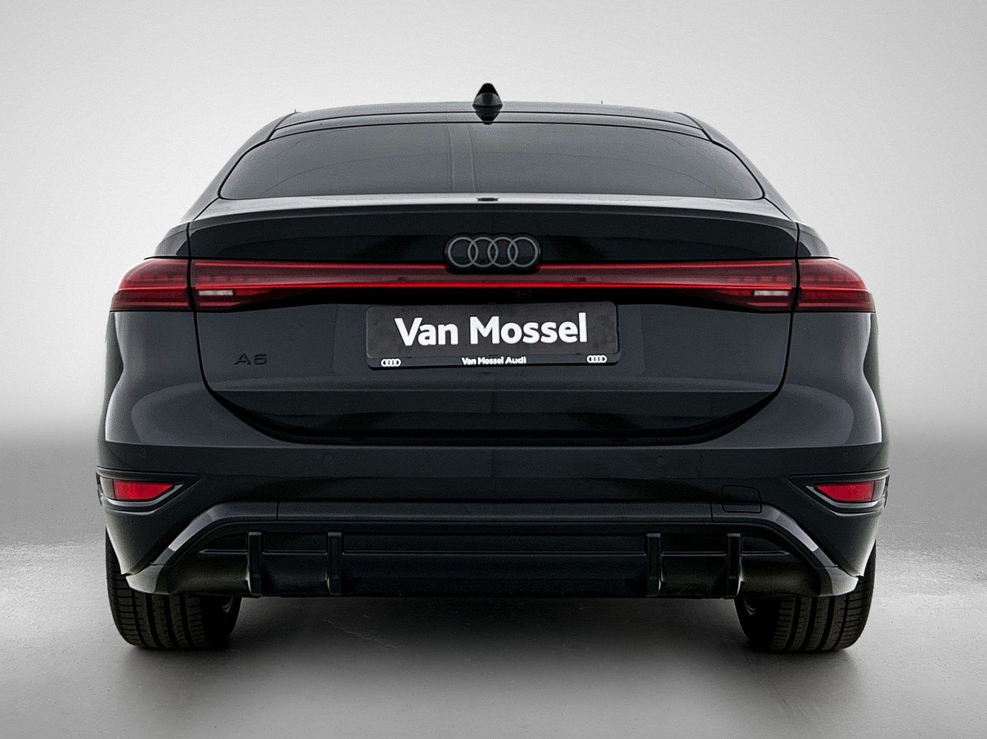 Audi A6 Sportback e-tron S edition 83 kWh | Navigatie | Appl, Auto's, Audi, Automaat, Leder en Stof, Zwart, 286 pk