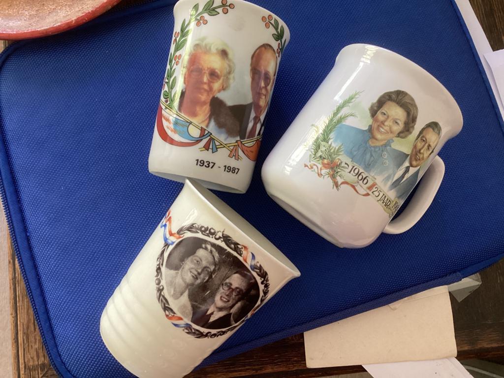 Koninklijk Huis 3 bekers, Verzamelen, Koninklijk Huis en Royalty, Ophalen of Verzenden, Zo goed als nieuw, Servies