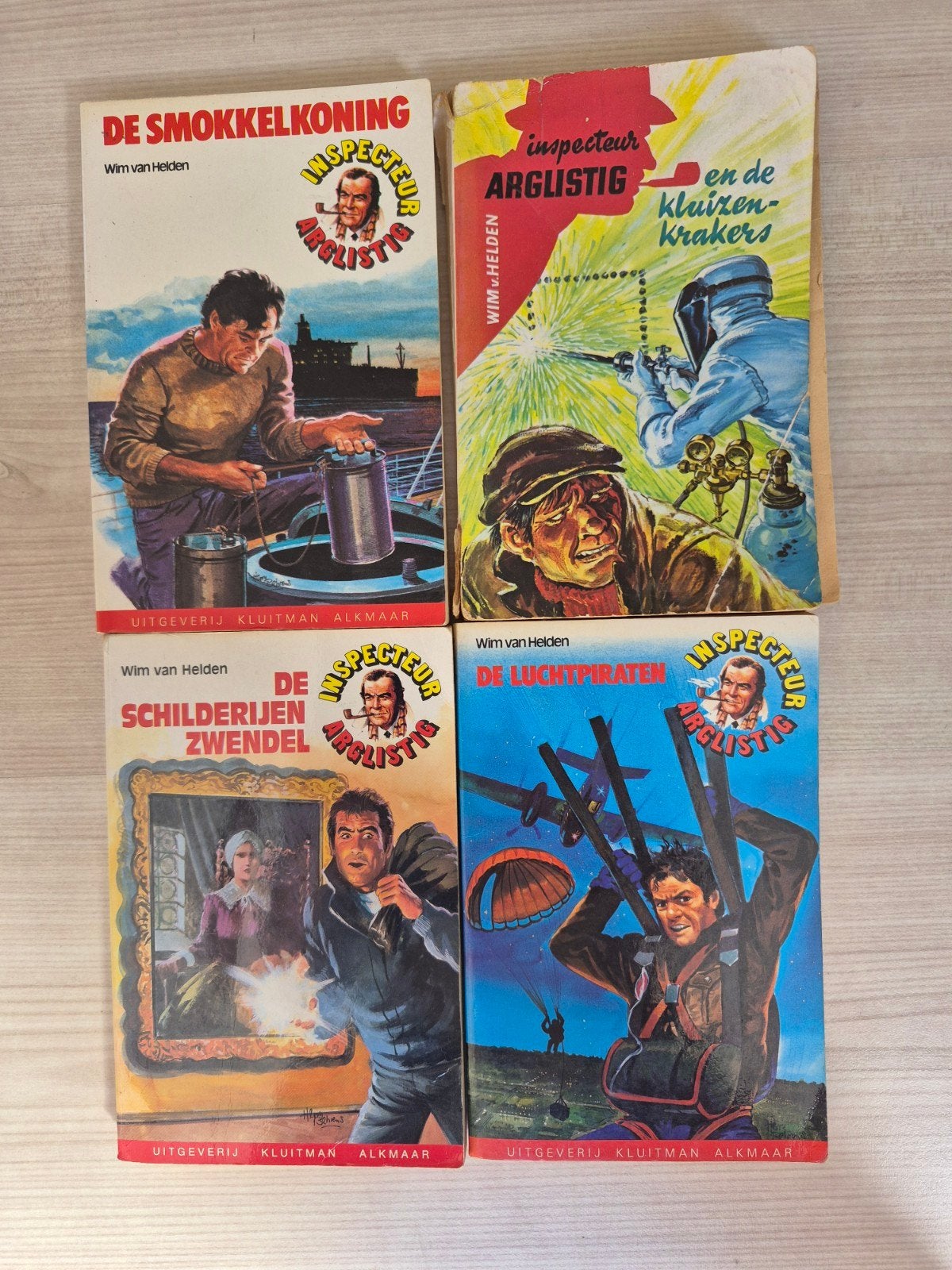 4x Inspecteur Arglistig boeken - Wim van Helden, Boeken, Ophalen of Verzenden