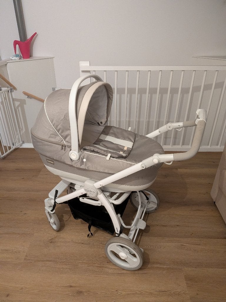 Buggy Peg Perego complete set including indoor stand, Kinderen en Baby's, Kinderwagens en Combinaties, Gebruikt, Combiwagen, Verstelbare duwstang