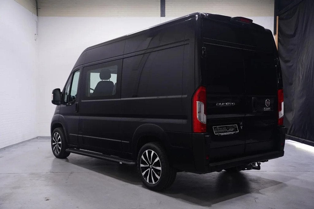 Fiat Ducato 2.3 MultiJet 120 pk Dubbel Cabine L € 22.800,0, Stof, Zwart, Origineel Nederlands, Bedrijf
