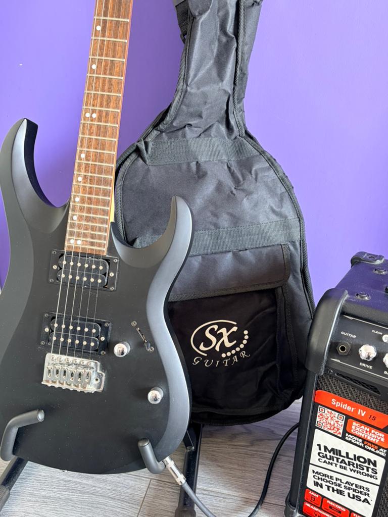SX Elektrische gitaar set, Muziek en Instrumenten, Snaarinstrumenten | Gitaren | Elektrisch, Ophalen of Verzenden, Zo goed als nieuw