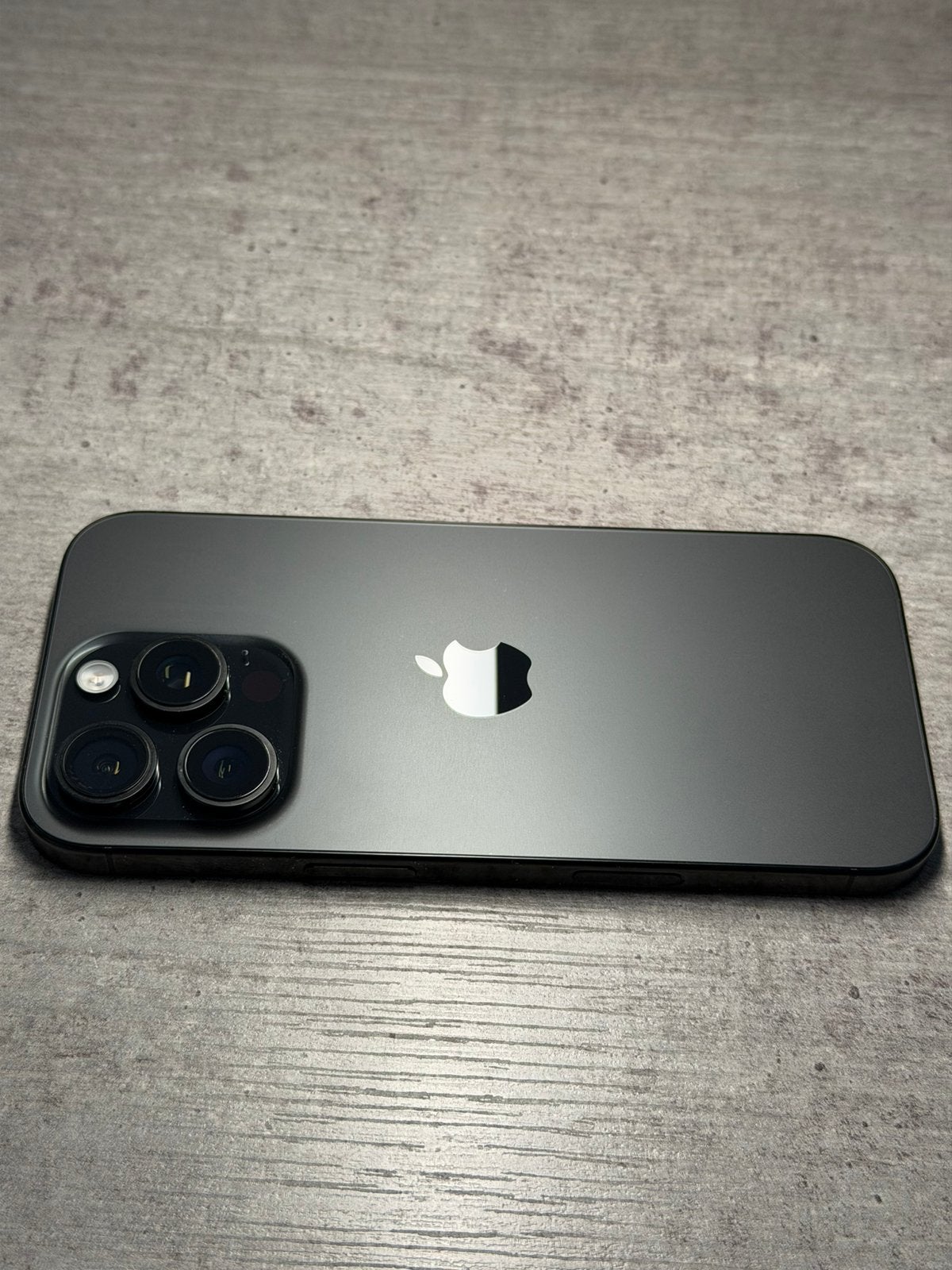  Apple Iphone 16 Pro BlackTitanuim 128GB Zeer netjes Bat.92, Apple, Zwart, Ophalen of Verzenden, Zo goed als nieuw