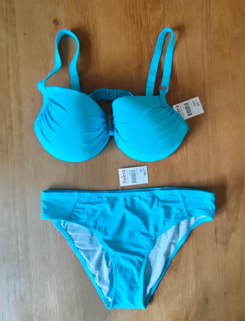 Nieuwe bikini van Livera maat 42 cup E/F, Blauw, Nieuw, Ophalen of Verzenden, Bikini