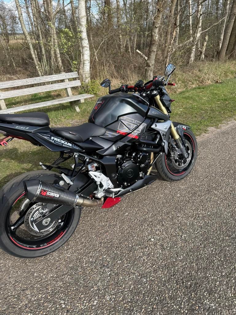 Suzuki GSR750 - ABS - Lage KM  - FREEGUN, Motoren, Motoren | Suzuki, 4 cilinders, Motorrijbewijs A, Gebruikt, 749 cc