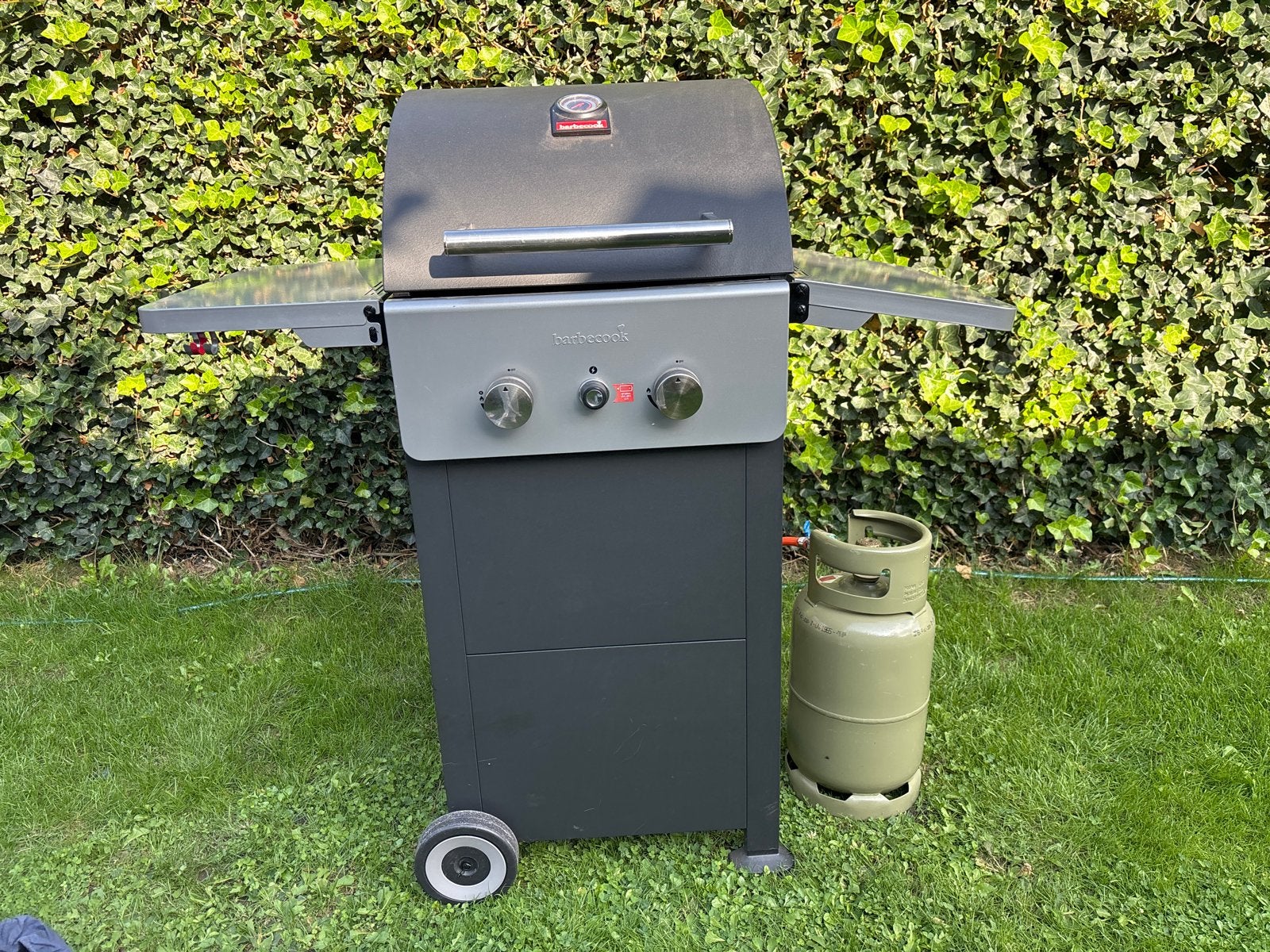 Barbecook gasbarbecue met 2 branders, Ophalen, Zo goed als nieuw