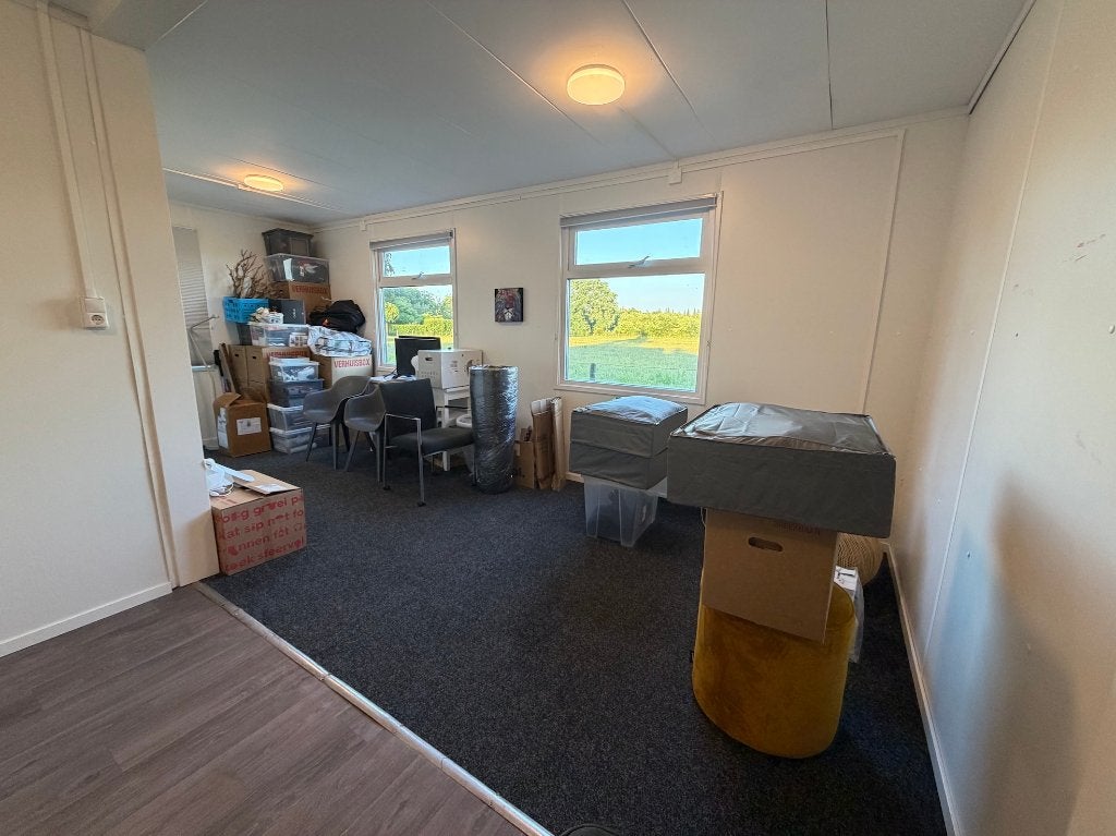 NETTE TIJDELIJKE GEZINSWONING |WOONUNIT 60m² | 3 SLAAPKAMERS, Ophalen