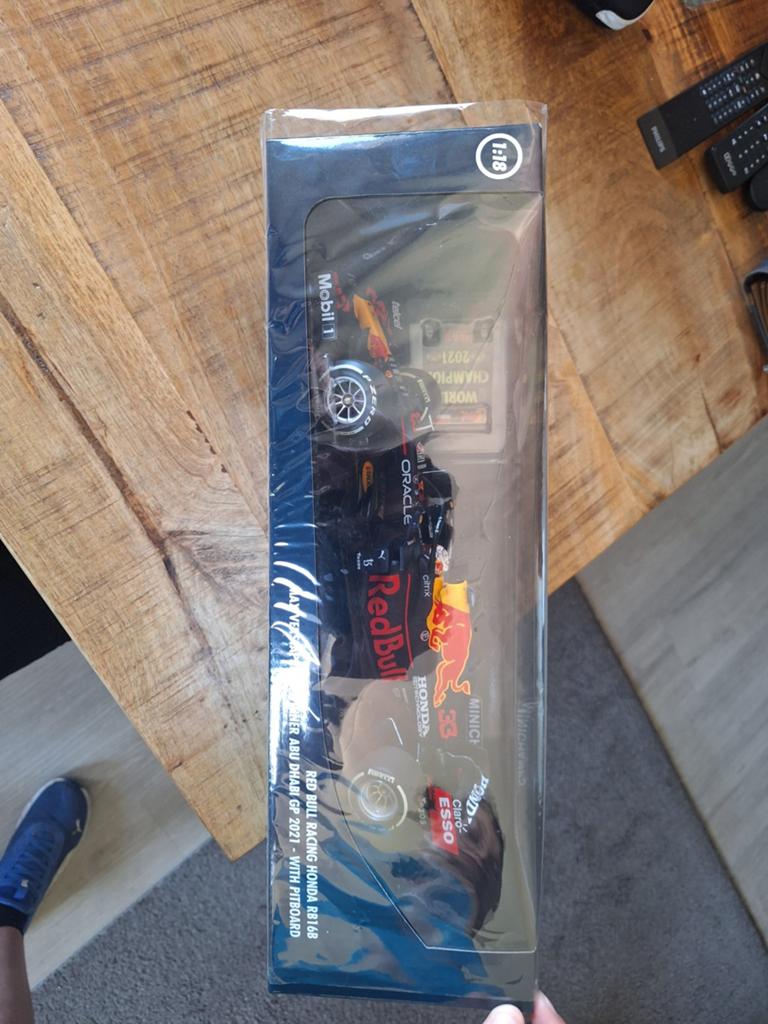 Minichamps Red Bull RB16B Max Verstappen NIEUW IN DOOS, Hobby en Vrije tijd, Modelauto's | 1:18, Ophalen of Verzenden, Nieuw, Auto