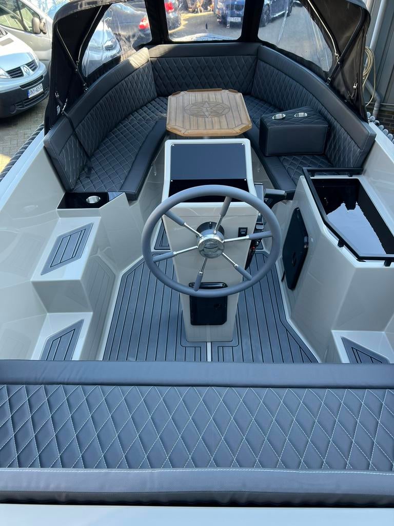 Silveryacht tender te huur Hasselt Zwolle Weerribben, Diensten en Vakmensen, Verhuur | Boten, Sloep of Motorboot