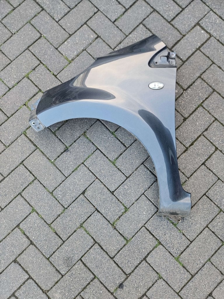 ZIJSCHERM LINKS VOOR PEUGEOT 107 /CITROËN C1, Auto-onderdelen, Carrosserie en Plaatwerk, Niet ingevuld, Gebruikt, Citroën, Ophalen of Verzenden