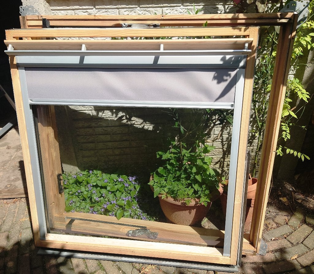 Velux dakraam GGL S06 (114 x 118 cm) zo goed als nieuw, Doe-het-zelf en Verbouw, Glas en Ramen, Ophalen, 80 tot 120 cm, 80 tot 120 cm