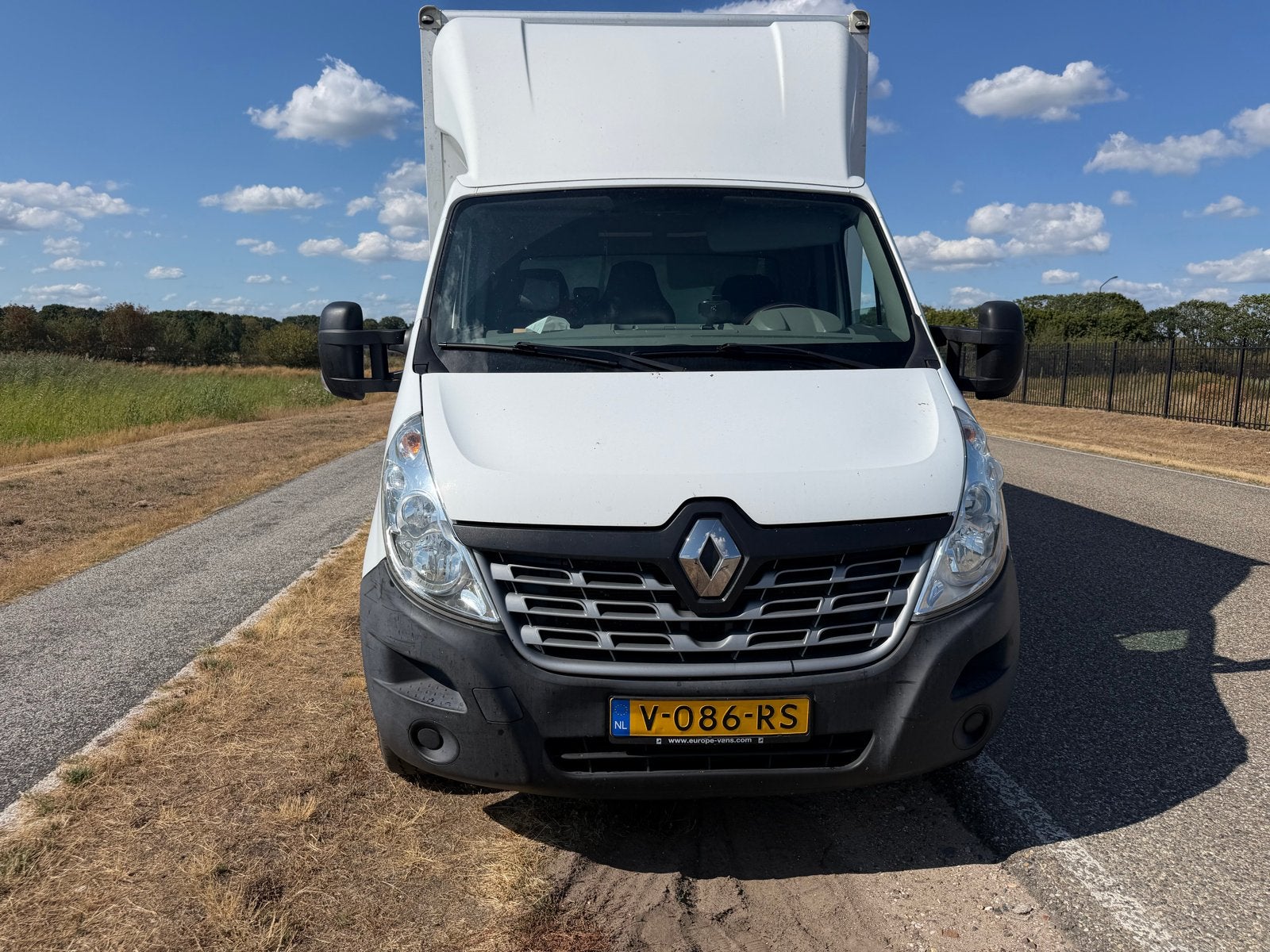 Renault Master 2017 bakwagen met laadklep, 2590 kg, Stof, Euro 6, Renault