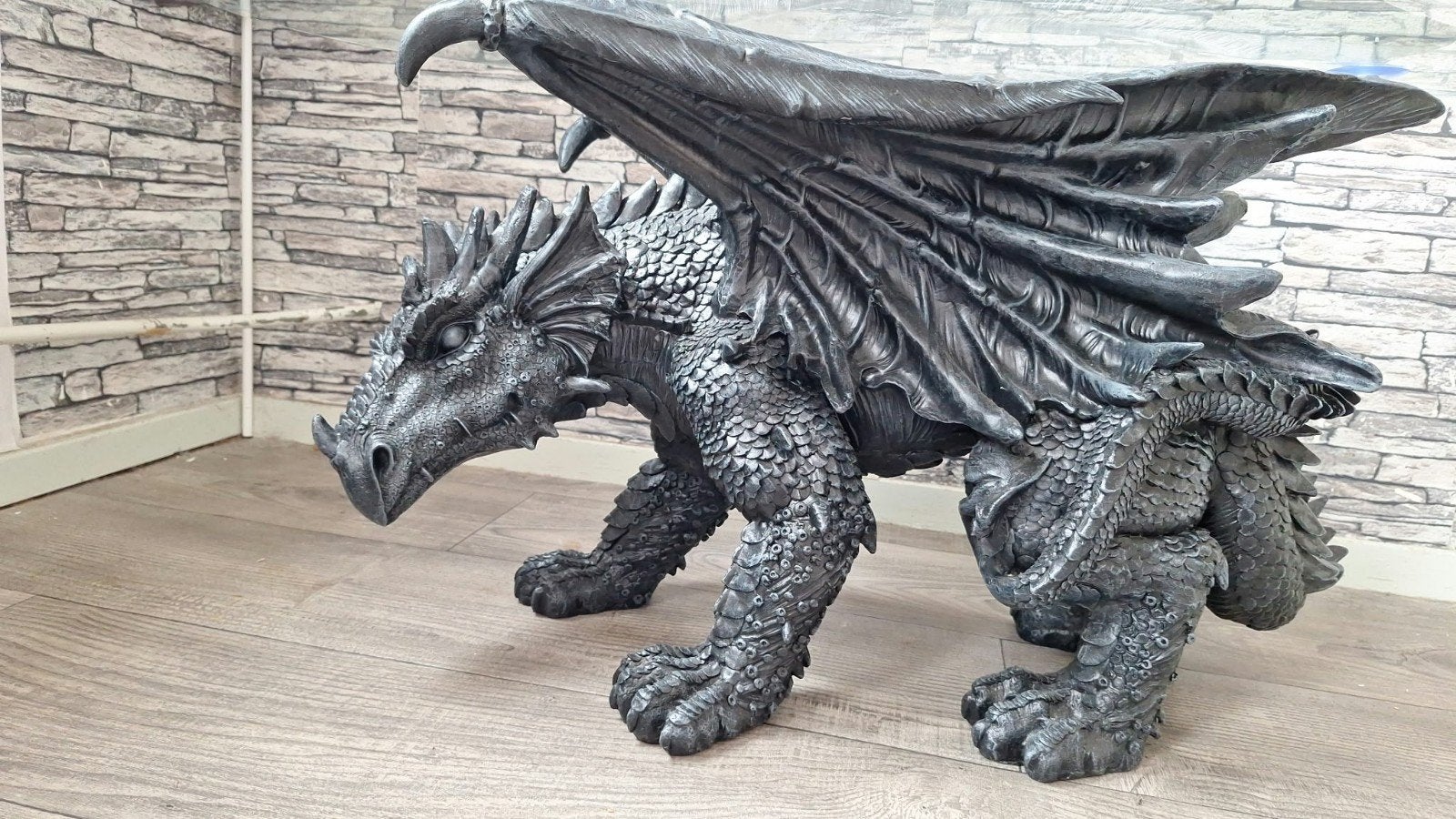 draak tafel met glas boven kant, Ophalen
