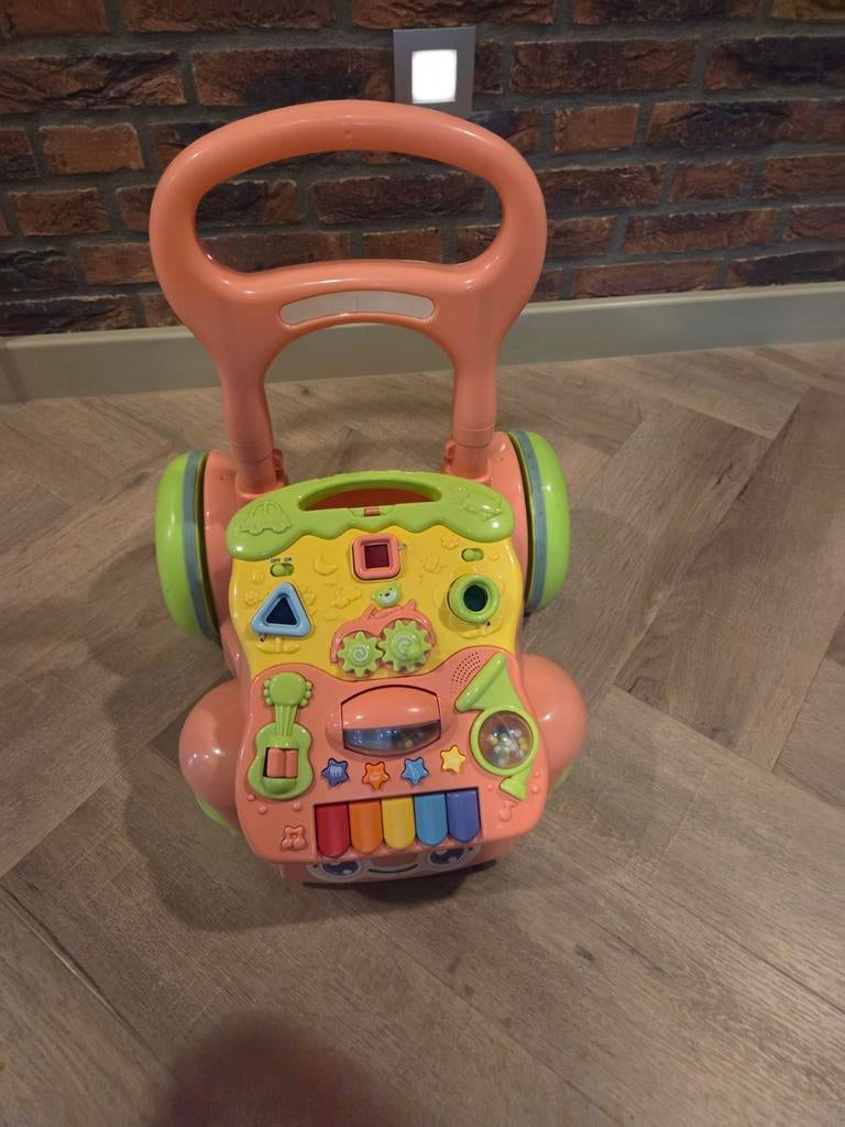 Babywalker met activiteitenpaneel, Ophalen