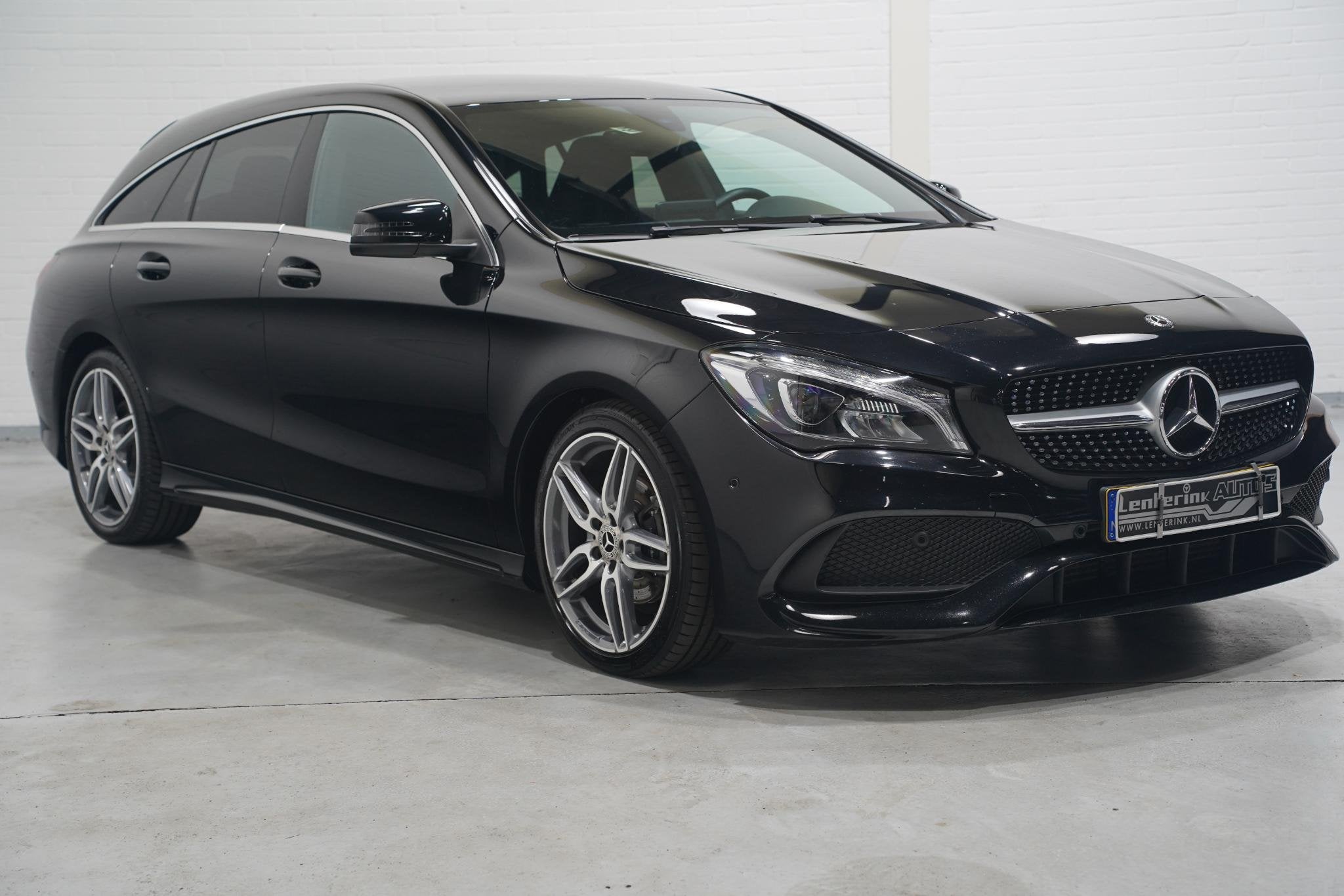 Mercedes-Benz CLA-klasse Shooting Brake 180 Business Solutio, CLA, 730 kg, Gebruikt, Euro 6