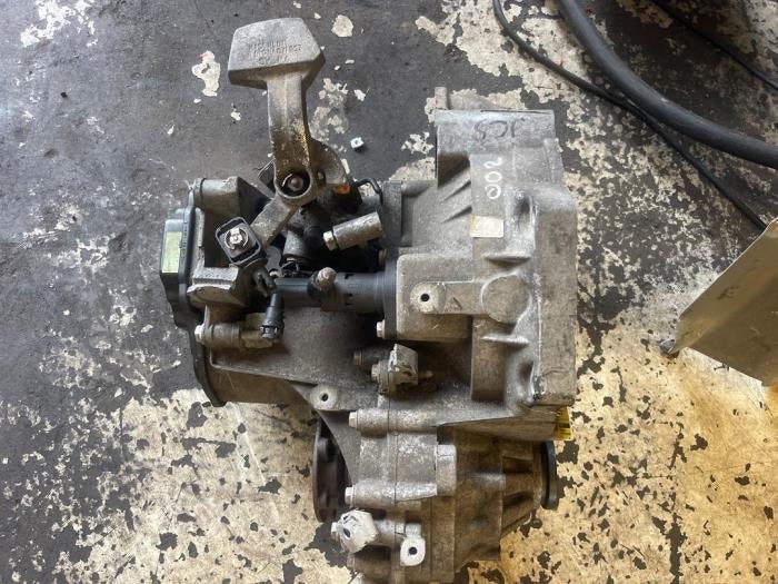 Versnellingsbak van een Volkswagen Caddy, Gebruikt, -, -, -