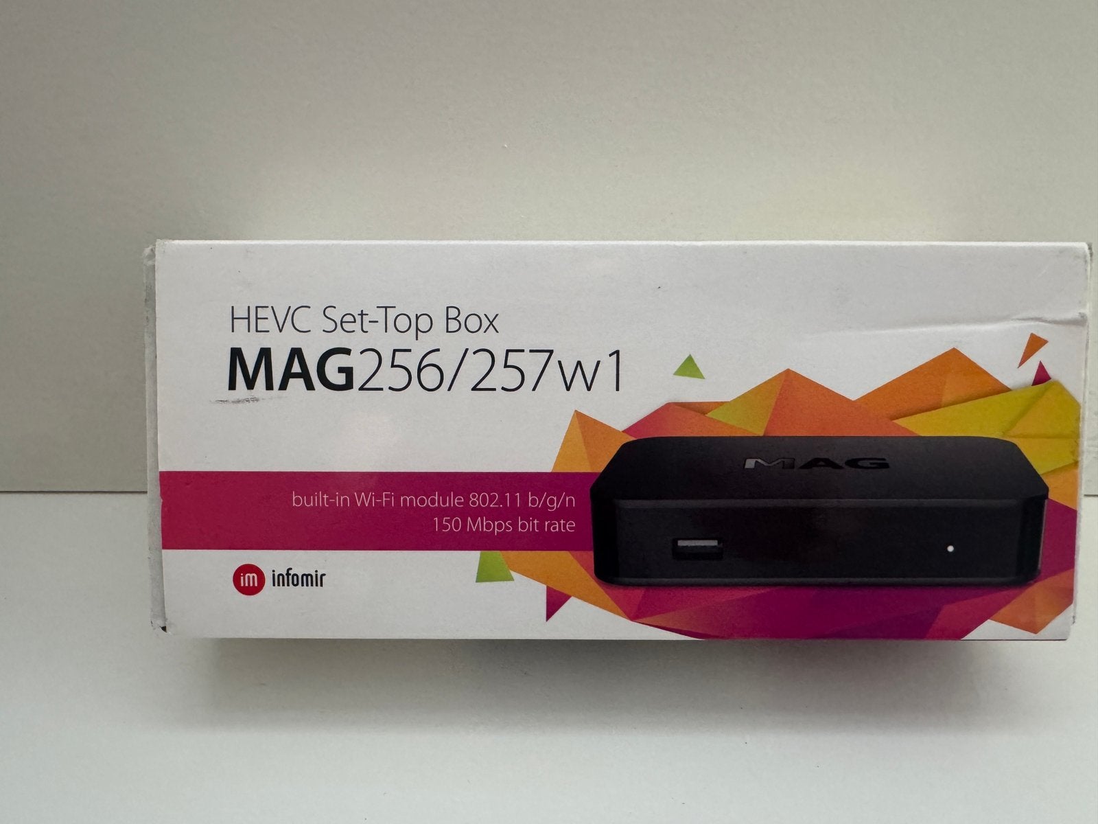 Infomir MAG256/257w1 IPTVMedia Player/Set-Top Box WiFi, Ophalen of Verzenden, Zo goed als nieuw, HDMI, Zonder harde schijf