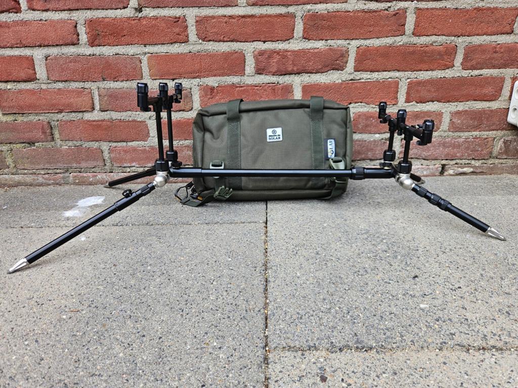 Solar Tackle Blacklite Worldwide Pod 3 Rod, Ophalen of Verzenden, Zo goed als nieuw, Overige typen