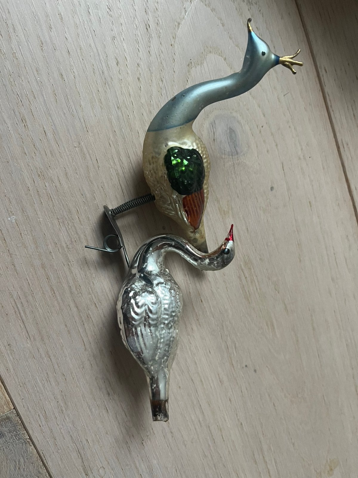 2 antieke kerstballen pauw en zwaan, Diversen, Ophalen of Verzenden, Gebruikt