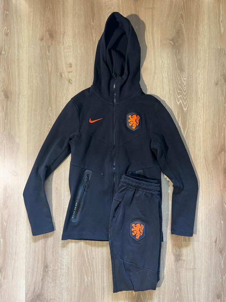 Nederlands elftal Nike tech trainingspak 20/21 Maat XS, Zwart, Ophalen of Verzenden, Zo goed als nieuw, Nike