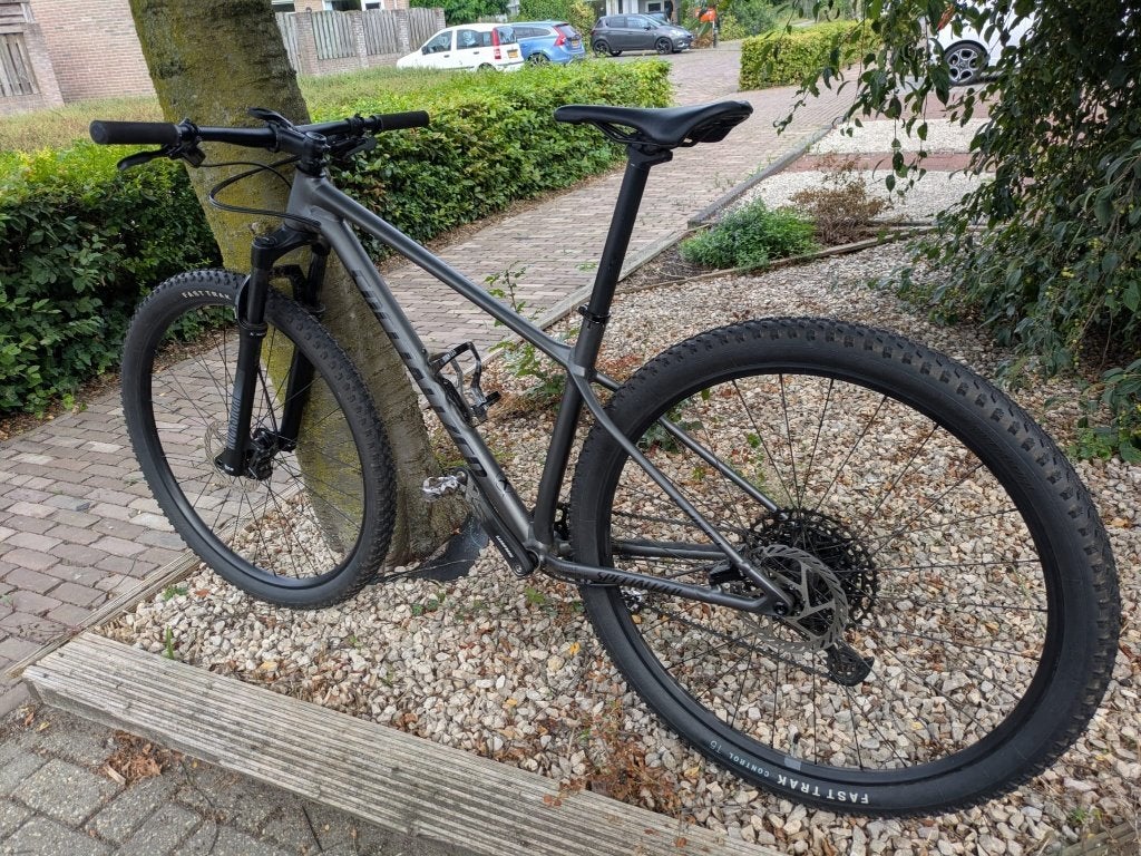 Specialized 2023 Chisel Hardtail M, Fietsen en Brommers, Hardtail, 49 tot 53 cm, Zo goed als nieuw, Schijfrem
