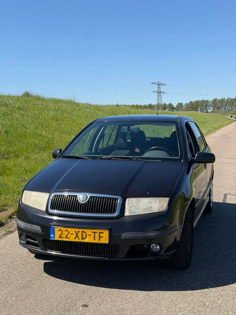 Skoda Fabia 1.4 2007/NAP/CRUISE/AIRCO/NIEUWE BANDEN, Auto's, Voorwielaandrijving, 4 cilinders, Zwart, Origineel Nederlands