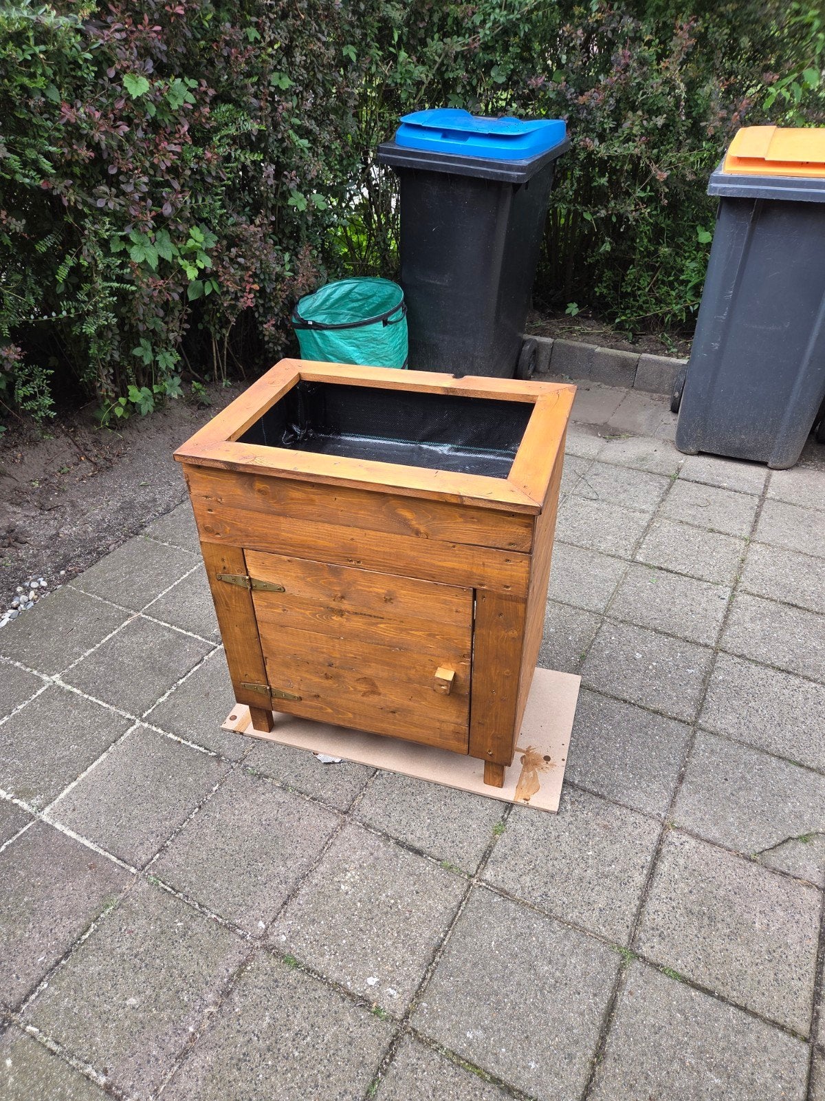 Houten plantenbak met opbergruimte, Tuin en Terras, Bloembakken en Plantenbakken, Gebruikt, Minder dan 60 cm, Ophalen of Verzenden