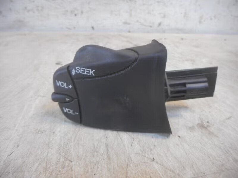 RADIOBEDIENING STUUR Ford Mondeo III Wagon (01-2000/03-2007), Auto diversen, Ophalen of Verzenden, Ford-Werke GmbH, Kunden@ford.com