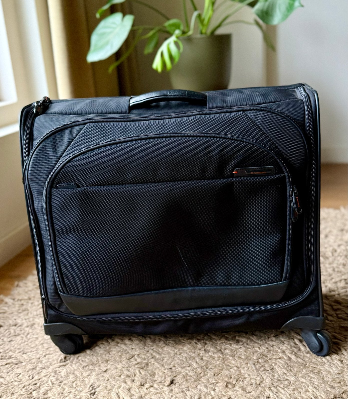 Samsonite garment bag met wieltjes en uitschuifbaar handvat, 40 tot 60 cm, 20 tot 30 cm, Verzenden, Zwart