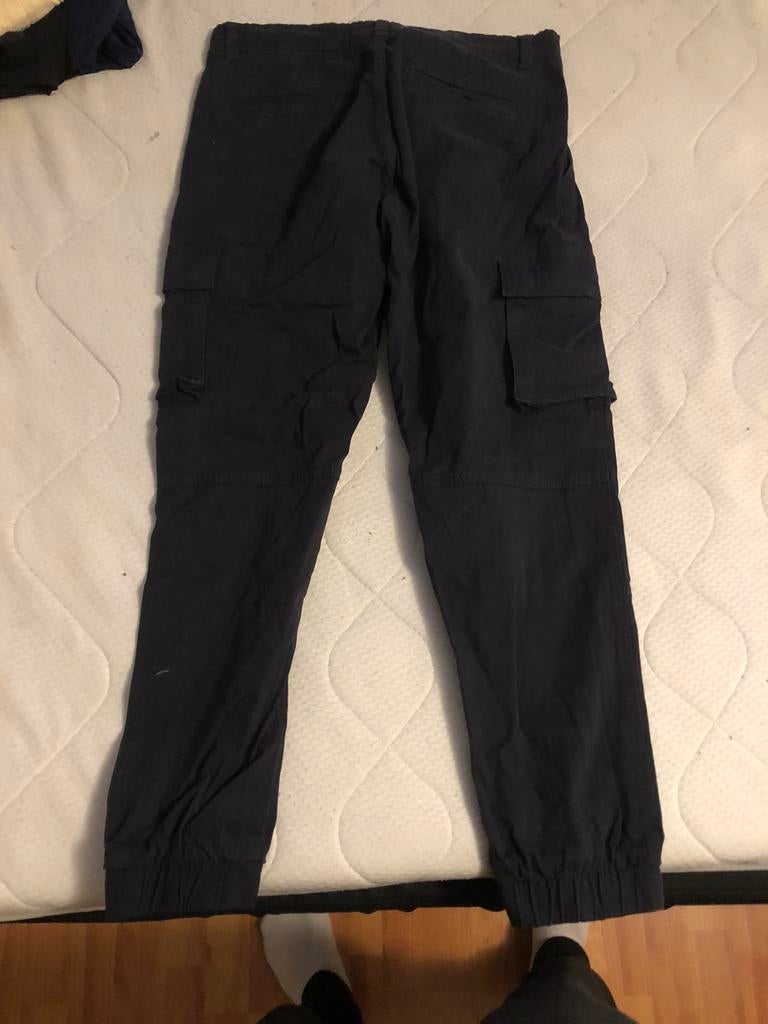 donkerblauwe cargo pants maat m, Ophalen of Verzenden, Zo goed als nieuw, Blauw