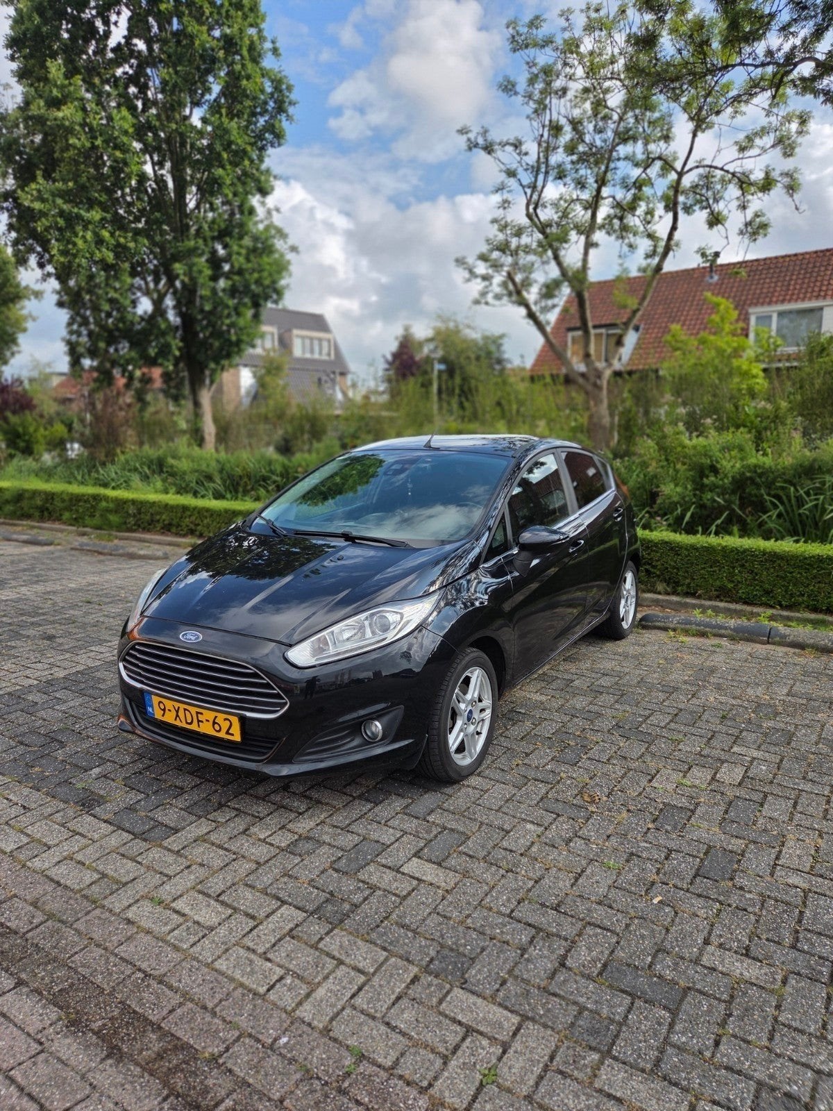 Ford Fiësta 1.0 59KW/80PK 5D 2014 Zwart  Nieuwe distributier
