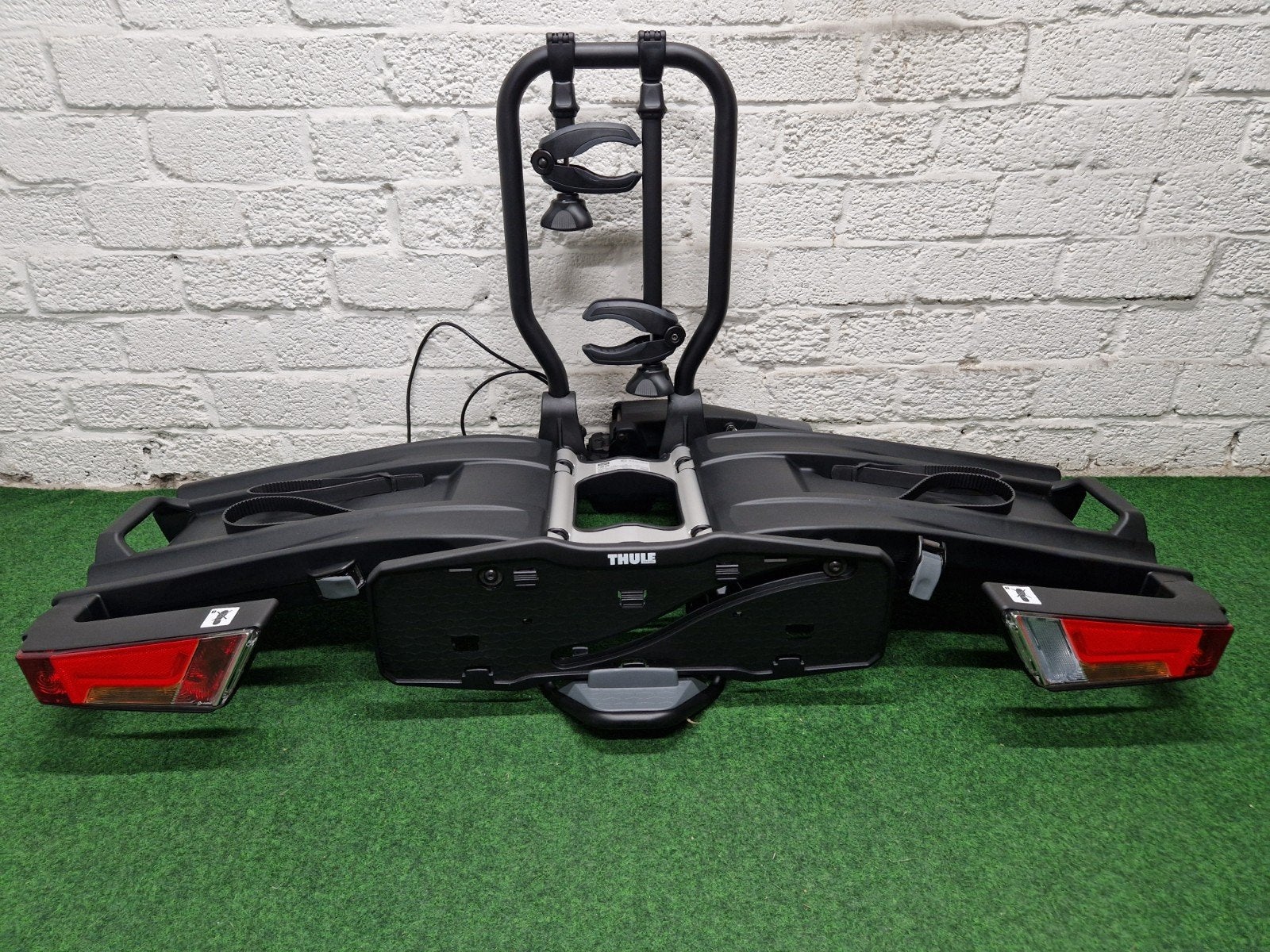 Nette Thule EasyFold XT 933 fietsendrager voor E-bikes 60KG, Thule, Ophalen of Verzenden, Zo goed als nieuw, 2 fietsen