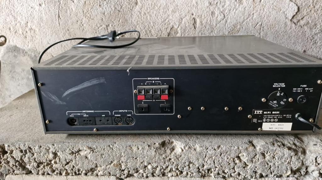 Vintage ITT HiFi 8031 Tuner/Versterker - Warm Geluid, Overige merken, Gebruikt, Ophalen of Verzenden, Minder dan 60 watt