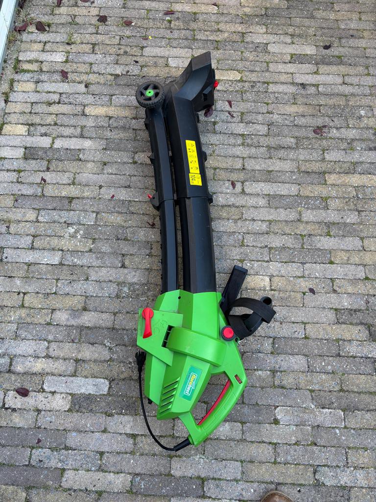 Florabest FLB 3000 A1 Bladblazer / Bladzuiger (3000W), Tuin en Terras, Bladblazers, Ophalen, Gebruikt, Met zuigfunctie, Handgedragen