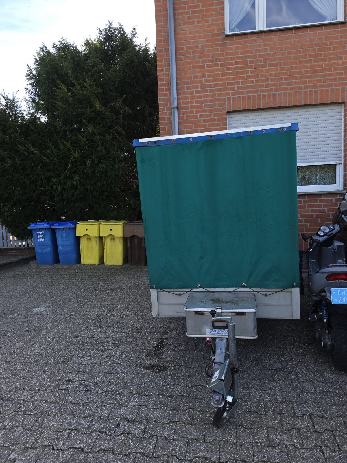 Aanhangwagen met huif - L: 2,5m. B: 1,3m. H: 1,65m, Ophalen, Gebruikt