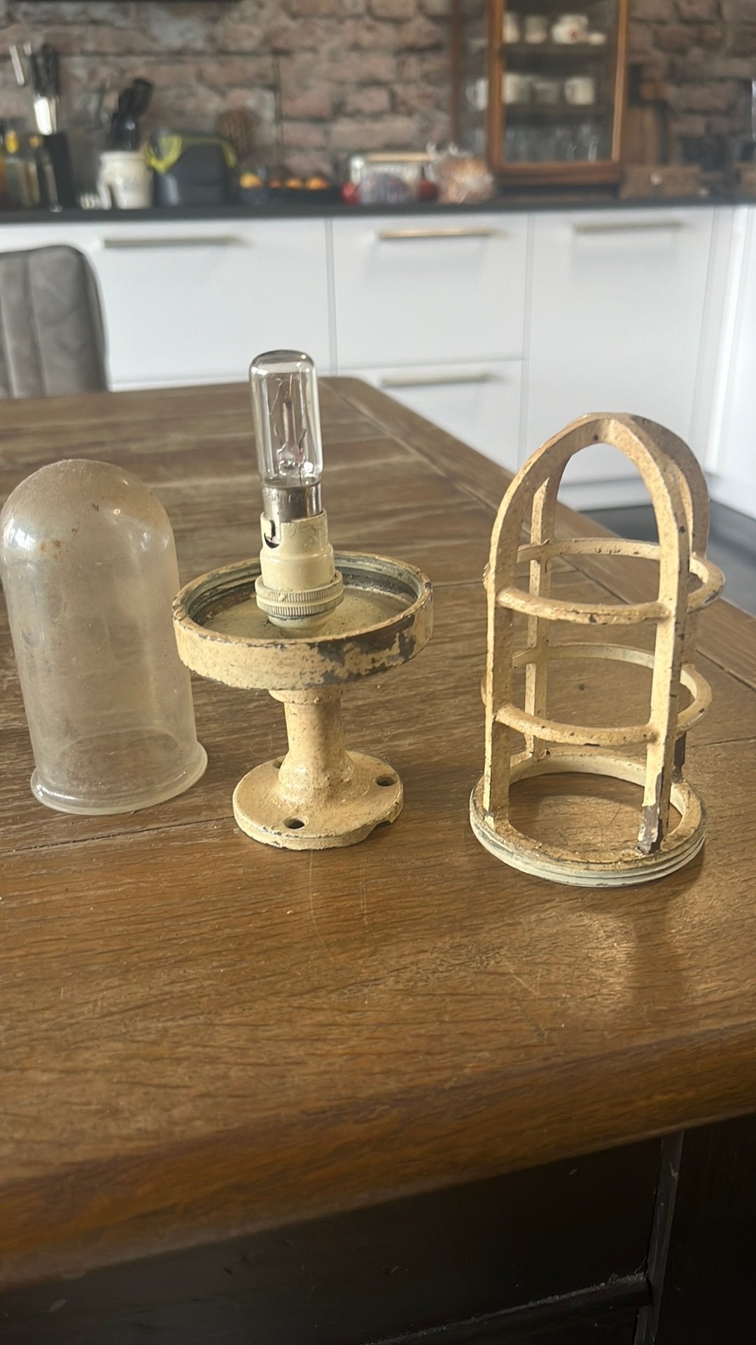 Oude kleine geschilderde messing scheepslamp, Ophalen of Verzenden, Zo goed als nieuw, Motorboot of Zeilboot, Gebruiksvoorwerp