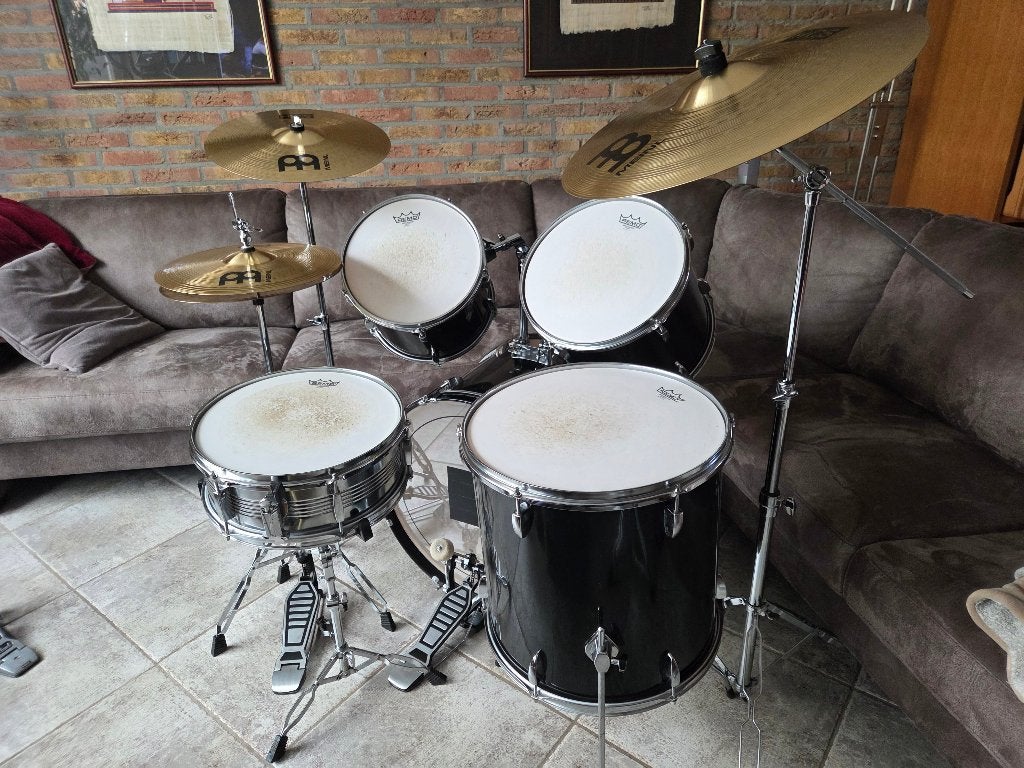 Drumstel, compleet en netjes.