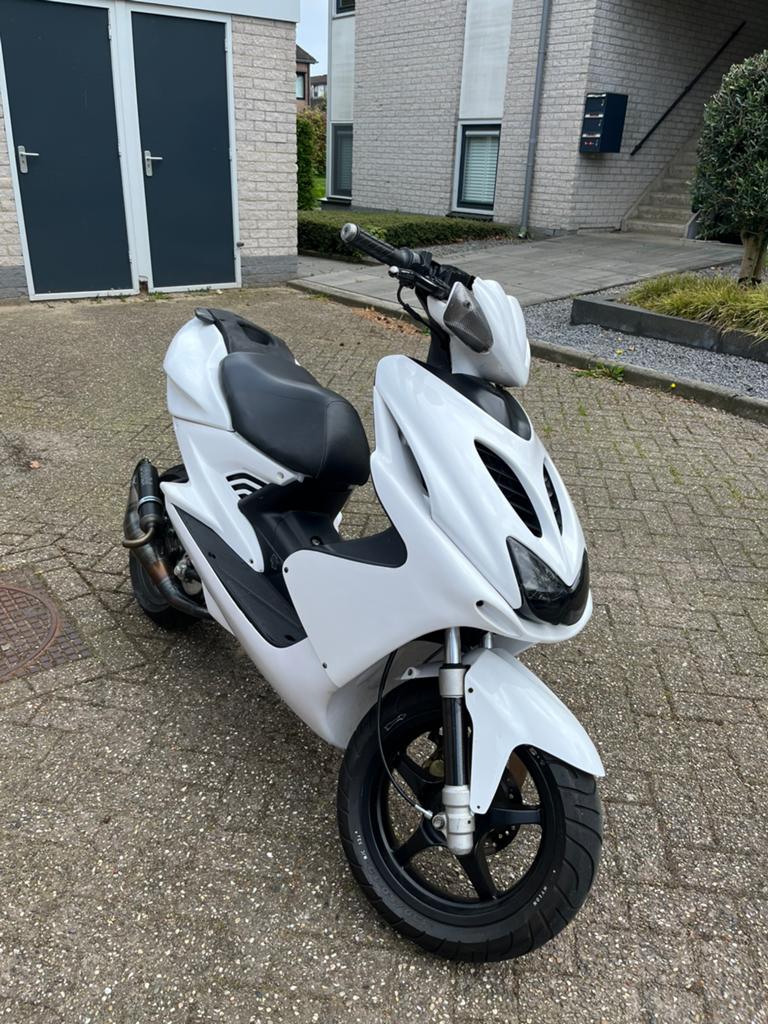 Yamaha aerox, Ophalen, Gebruikt, Aerox, Benzine