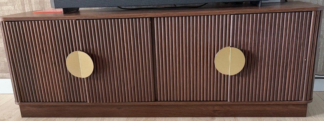 GEVRAAGD  tv kast action, Ophalen, Hout, Cd's