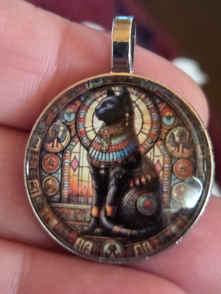 Hanger met Egyptische Kat - Bastet, Ophalen of Verzenden, Nieuw, Glas of Kristal, Dier