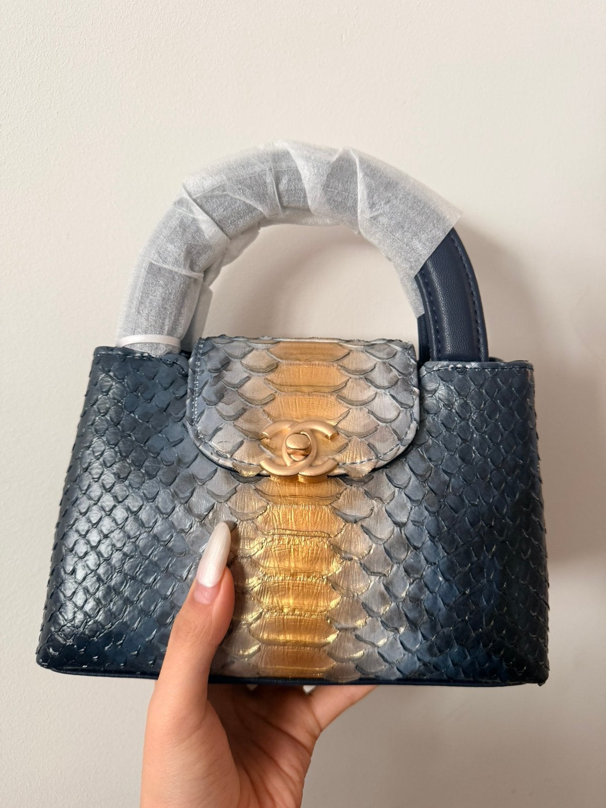grey leather kelly bag, Sieraden, Tassen en Uiterlijk, Tassen | Damestassen, Ophalen of Verzenden, Zo goed als nieuw, Grijs, Handtas