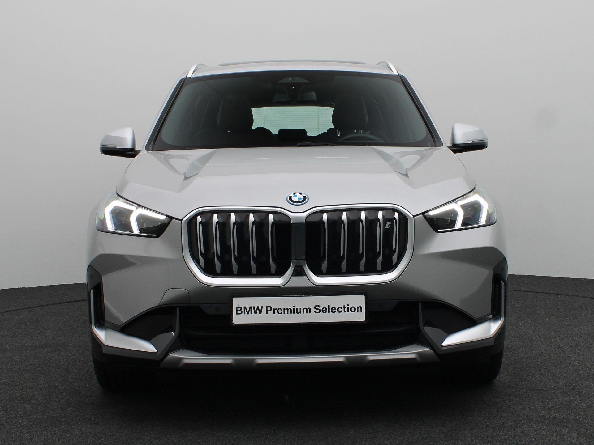 BMW iX1 xDrive30 xLine | Innovation Pack | Comfort Access |, Automaat, Gebruikt, 225 min, Met garantie (alle)