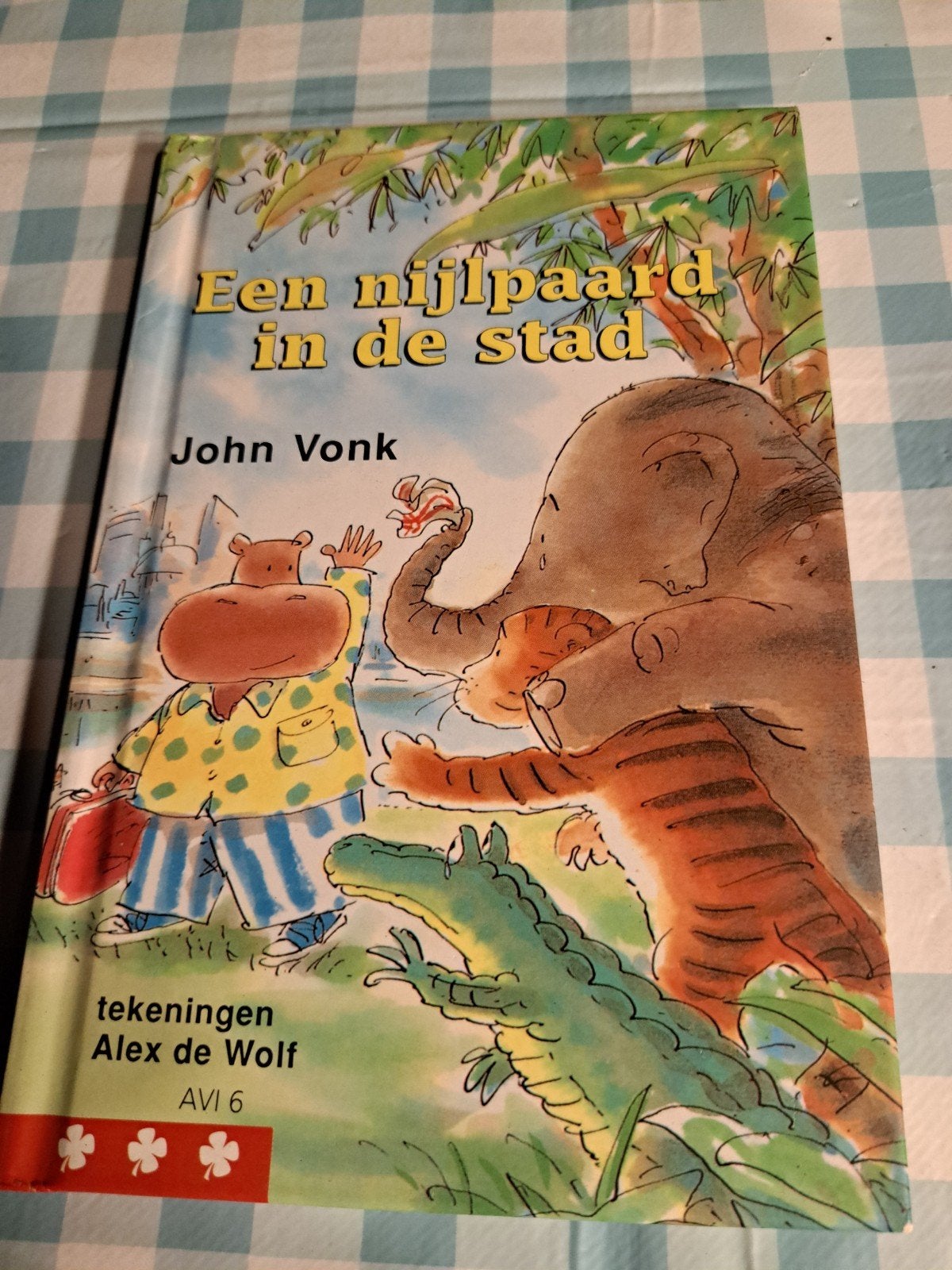 K: Een Nijlpaard in de Stad - John Vonk (AVI 6), Ophalen of Verzenden, Zo goed als nieuw, John Vonk, Fictie algemeen